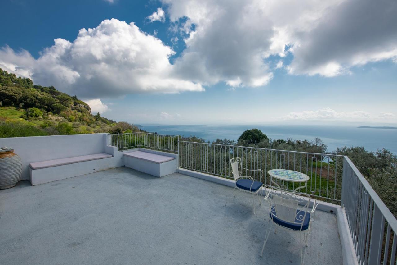 Villa Marouda Glossa Exterior foto